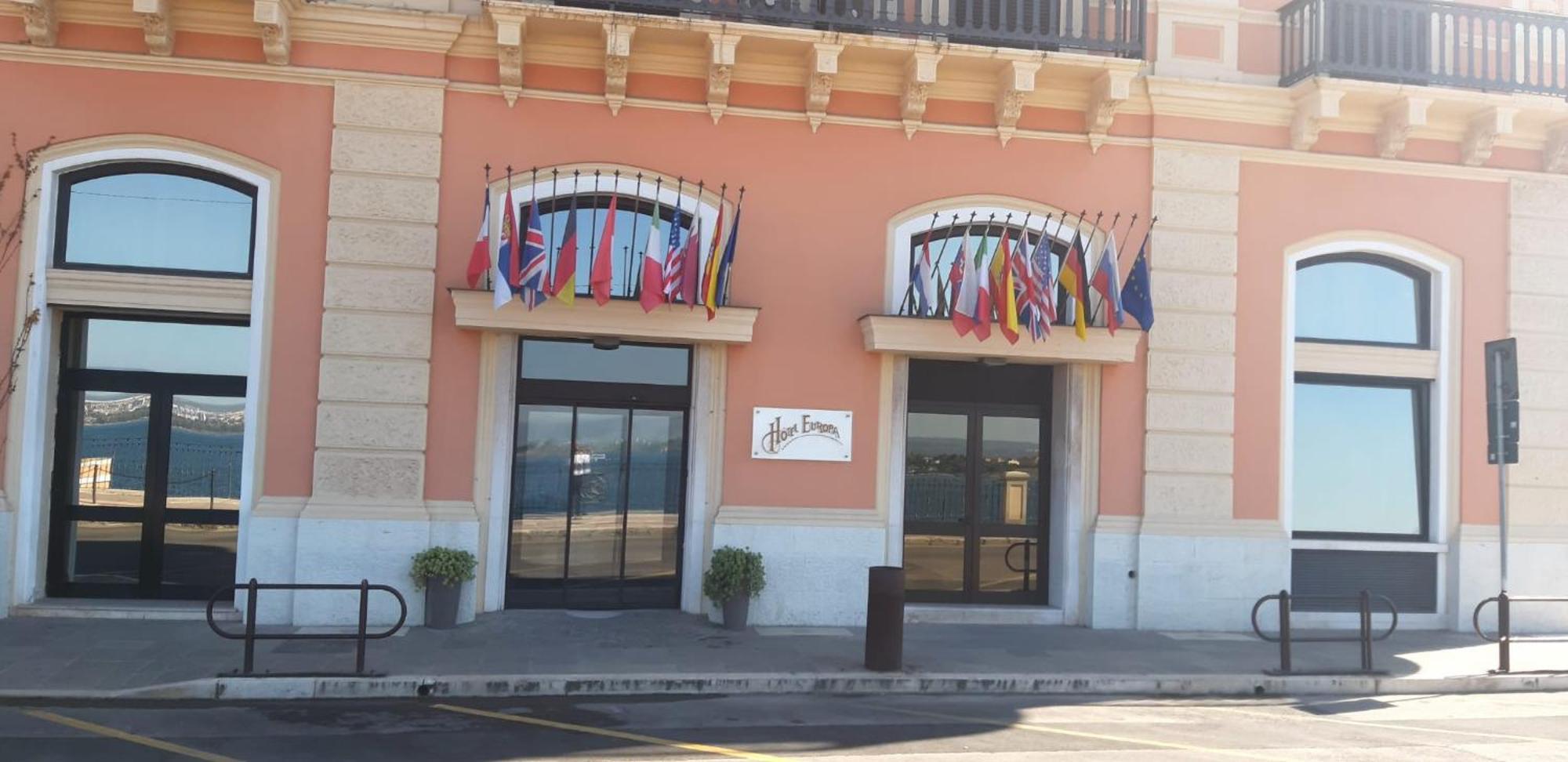 Hotel Europa تارانتو المظهر الخارجي الصورة