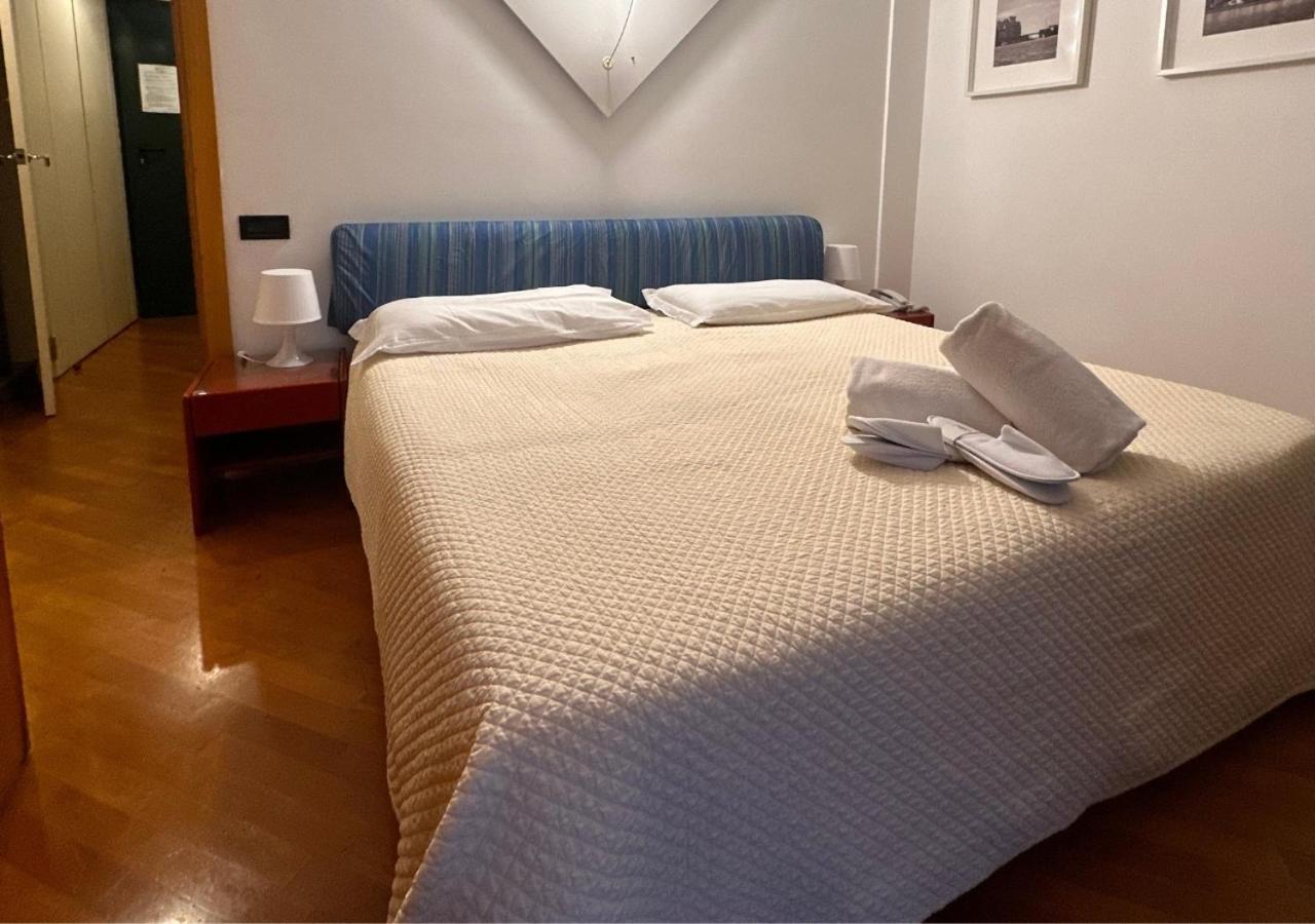 Hotel Europa تارانتو المظهر الخارجي الصورة